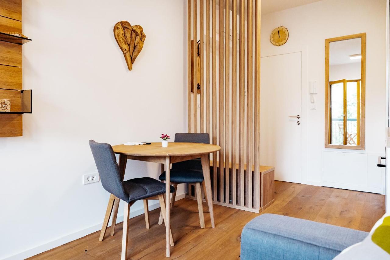 Woody - Comfy Apartment In Siska Ljubljana Ngoại thất bức ảnh