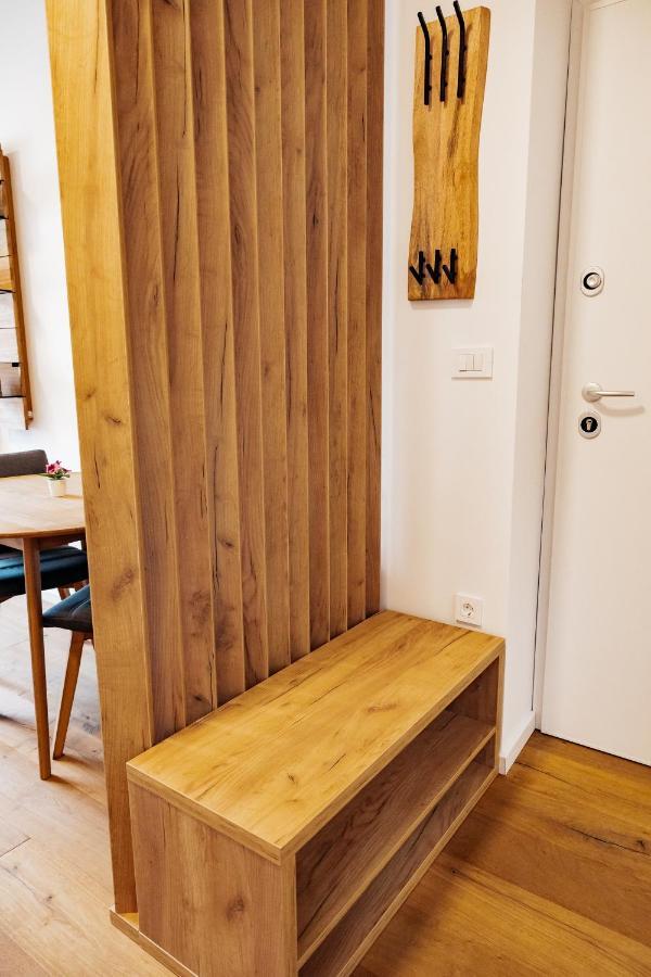 Woody - Comfy Apartment In Siska Ljubljana Ngoại thất bức ảnh
