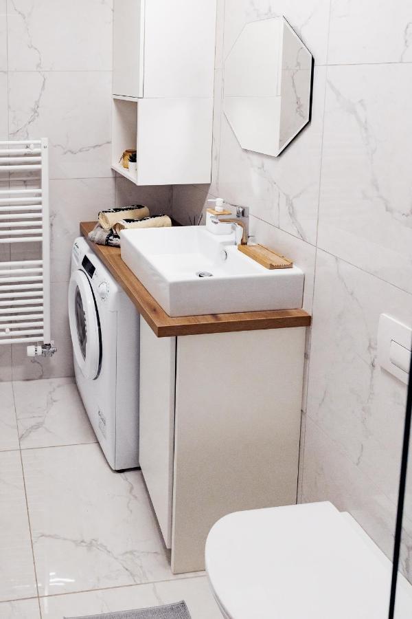 Woody - Comfy Apartment In Siska Ljubljana Ngoại thất bức ảnh