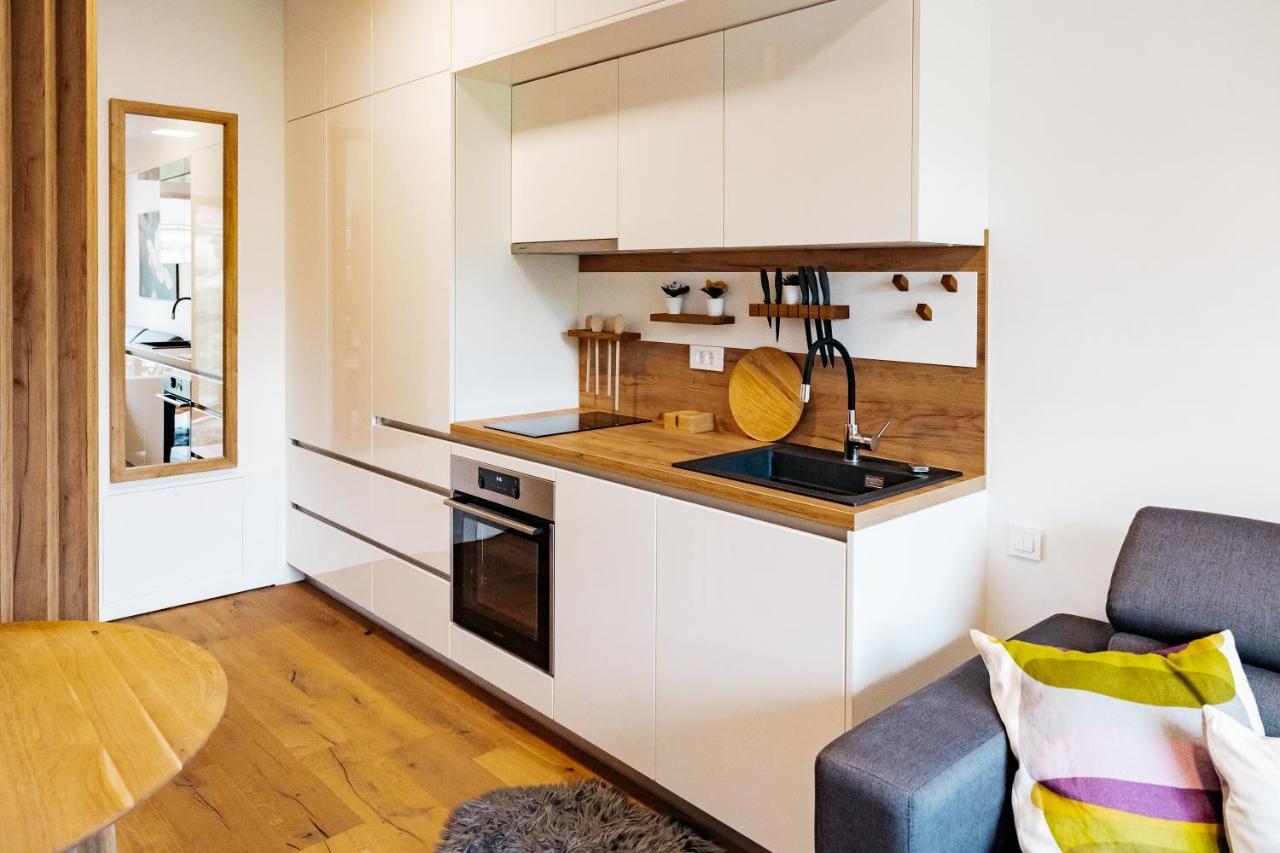 Woody - Comfy Apartment In Siska Ljubljana Ngoại thất bức ảnh