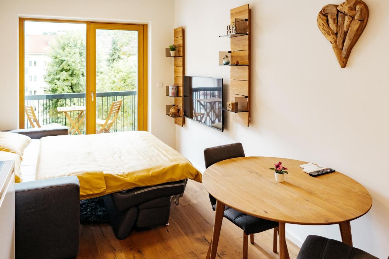 Woody - Comfy Apartment In Siska Ljubljana Ngoại thất bức ảnh