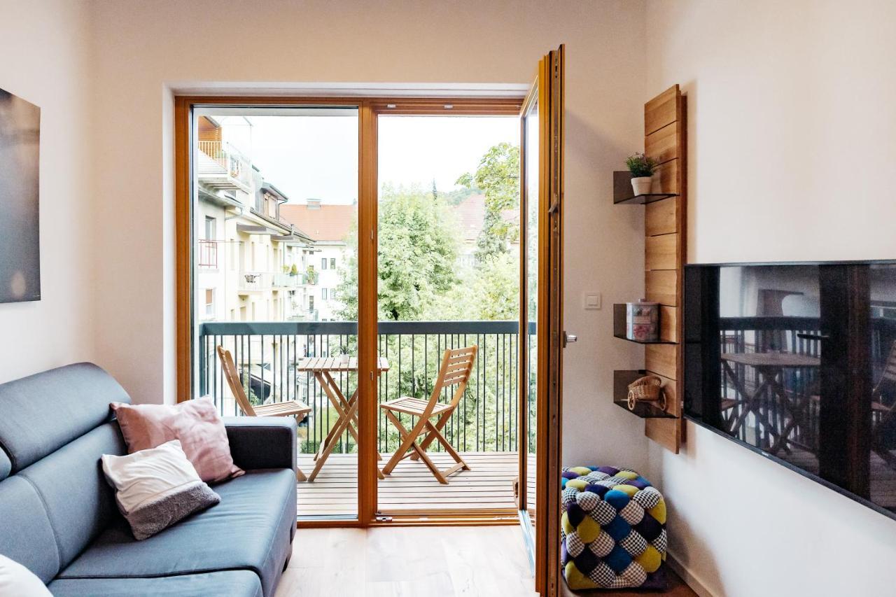 Woody - Comfy Apartment In Siska Ljubljana Ngoại thất bức ảnh